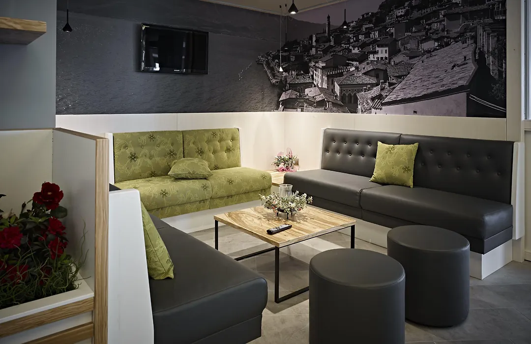 Hotel La Fiorita-1