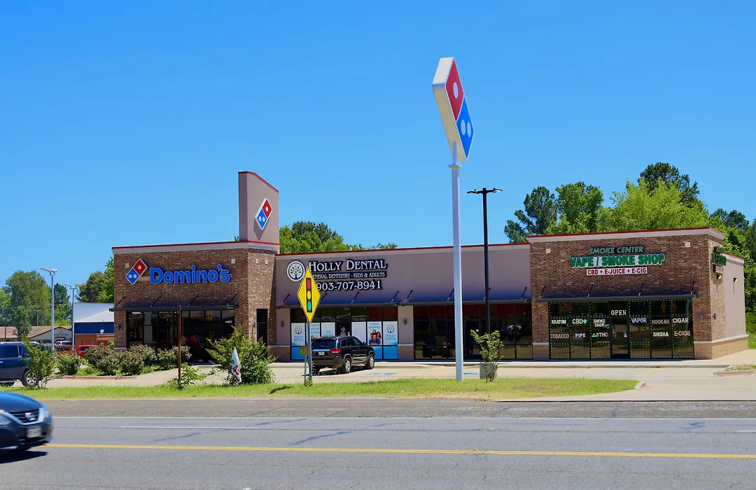 Regency Inn & Suites-1