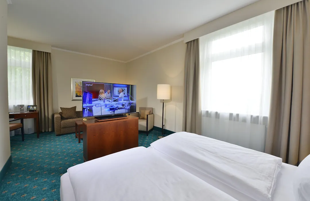 Hotel Der Lindenhof-1