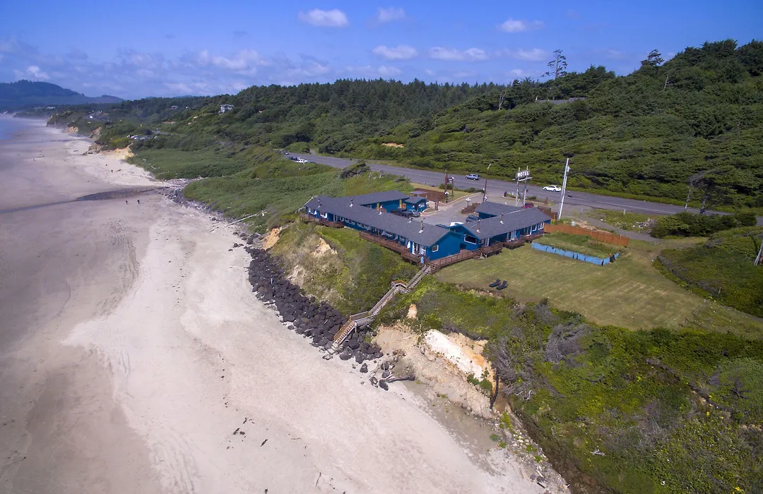 Moolack Shores Inn-1