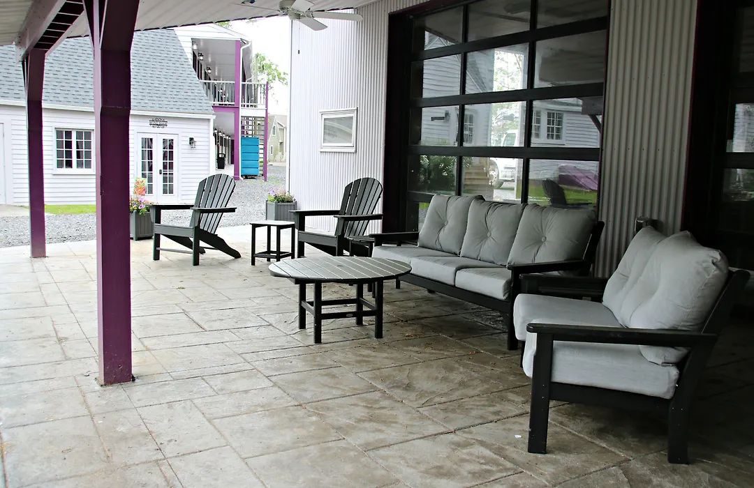 Plum Point Lodge-1
