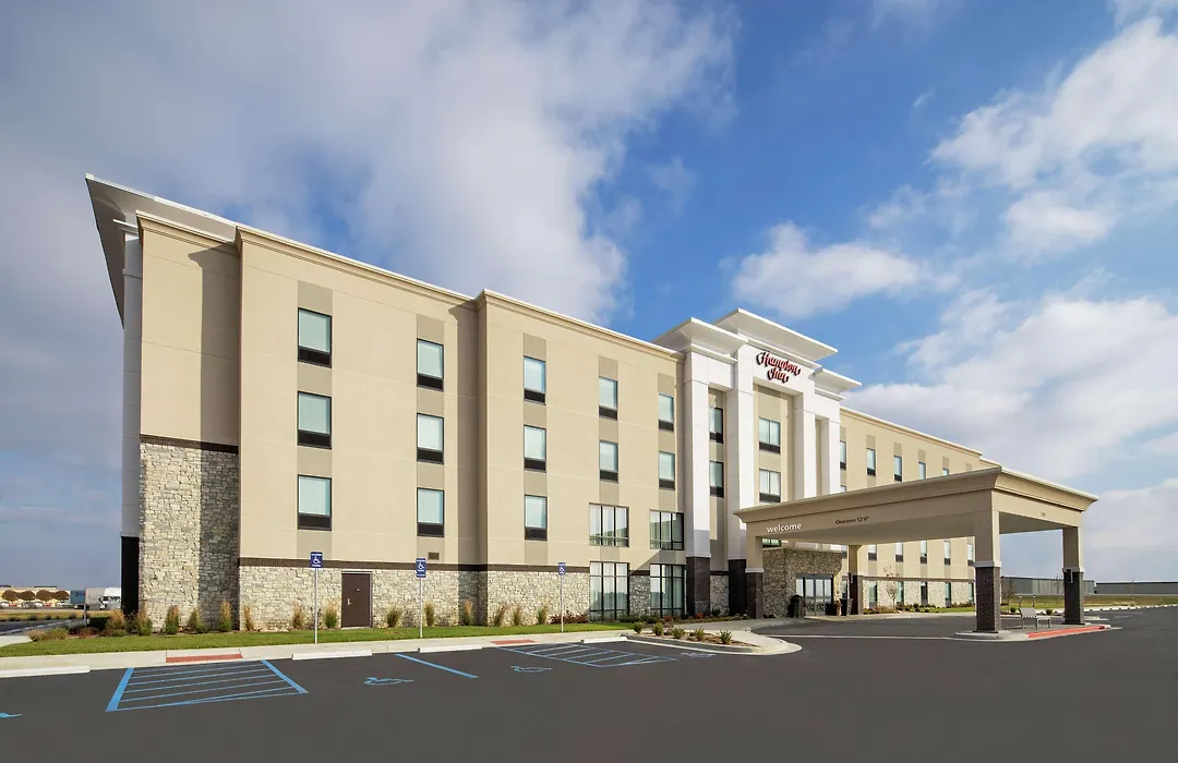 Hampton Inn Sikeston-1