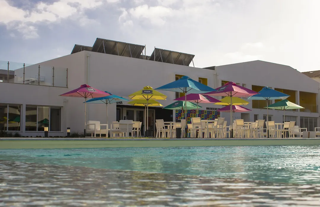 Ride Surf Resort & Spa Peniche-1