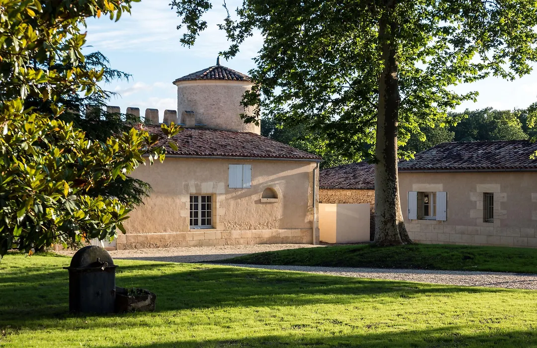 Chateau Lafaurie-Peyraguey Hotel & Restaurant Lalique-1