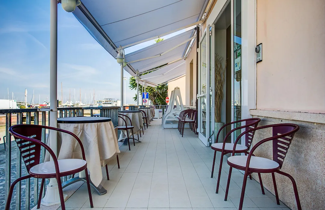 Hotel Olympia-1