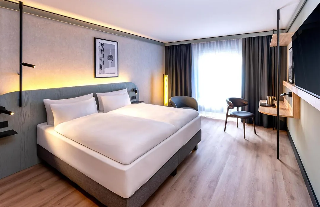 Hotel Düsseldorf City by Tulip Inn-1