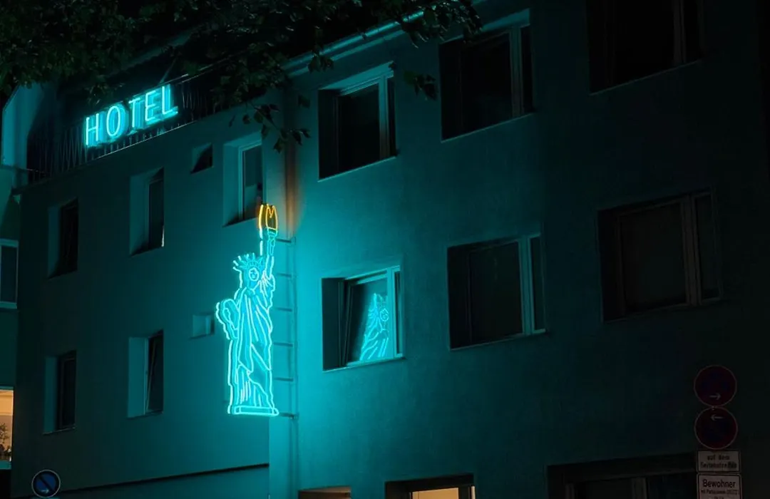 Liberty Hotel Cologne-1