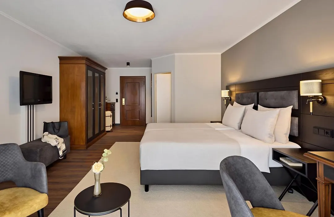 Dorint Marc Aurel Spa & Golf Resort-1
