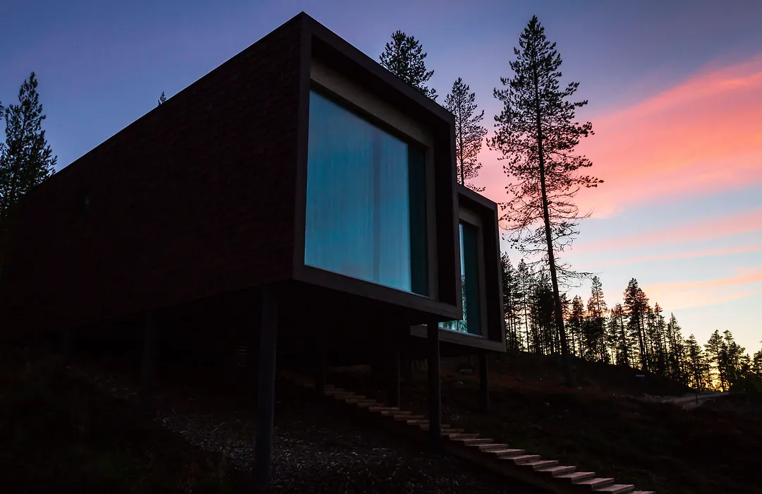 Arctic Treehouse Hotel-1
