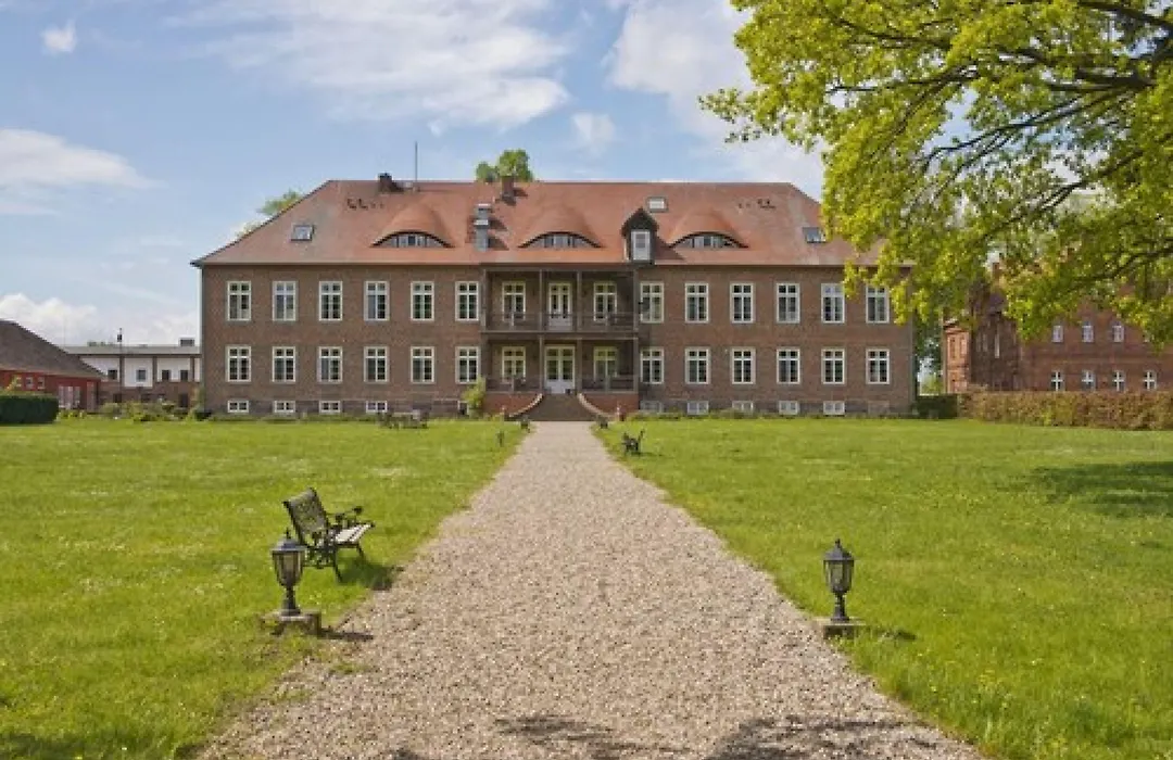 Romantik Hotel Gutshaus Ludorf-1