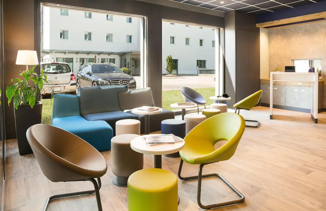 Ibis Budget Fribourg-1
