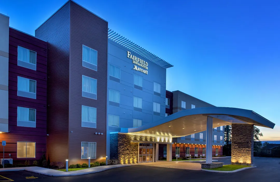 Fairfield Inn & Suites By Marriott Buffalo Amherst/University-1