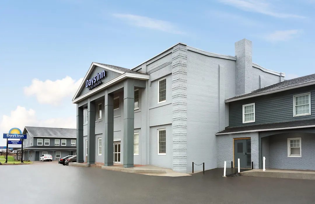 Days Inn By Wyndham Saint John-1