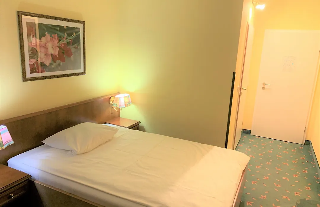 Brandiser Parkhotel-1