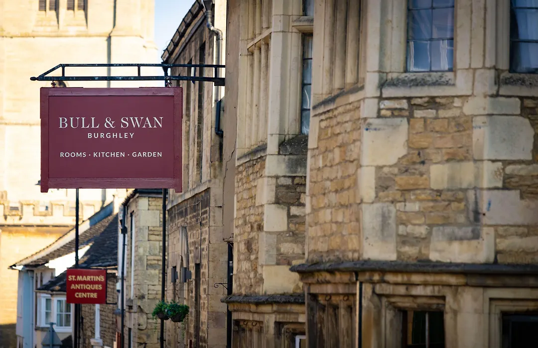 The Bull And Swan-1