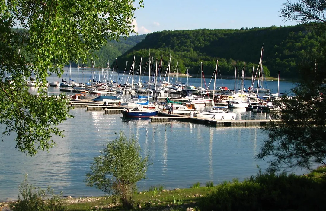 VVF Villages Le Fjord Jurassien Maisod le lac-1