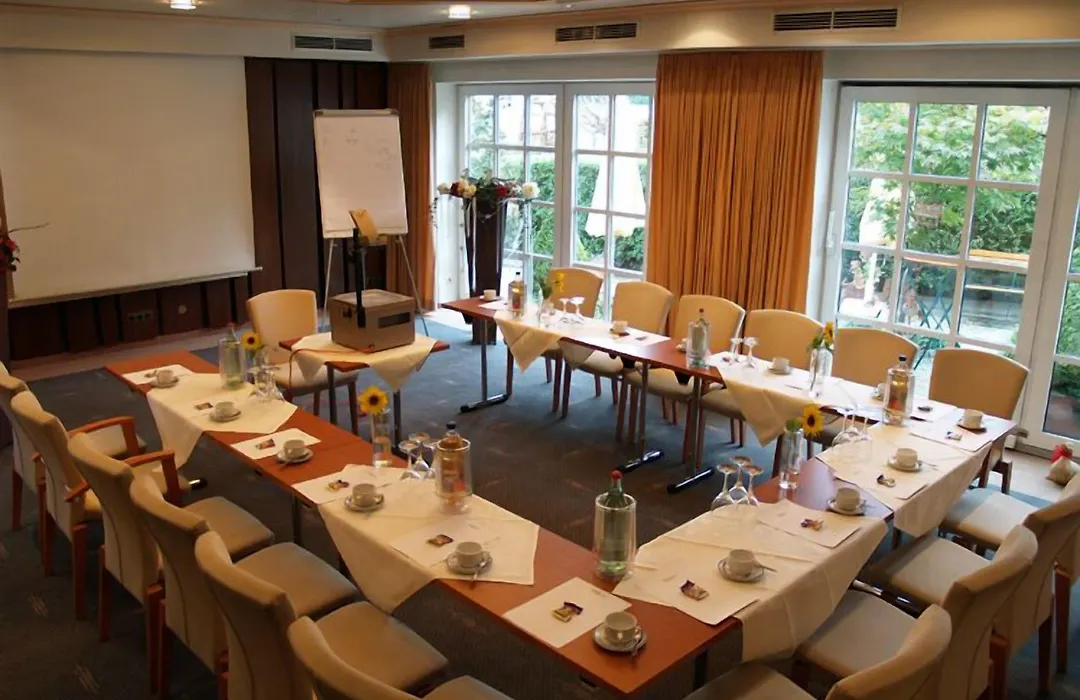 Hotel Exquisit-1