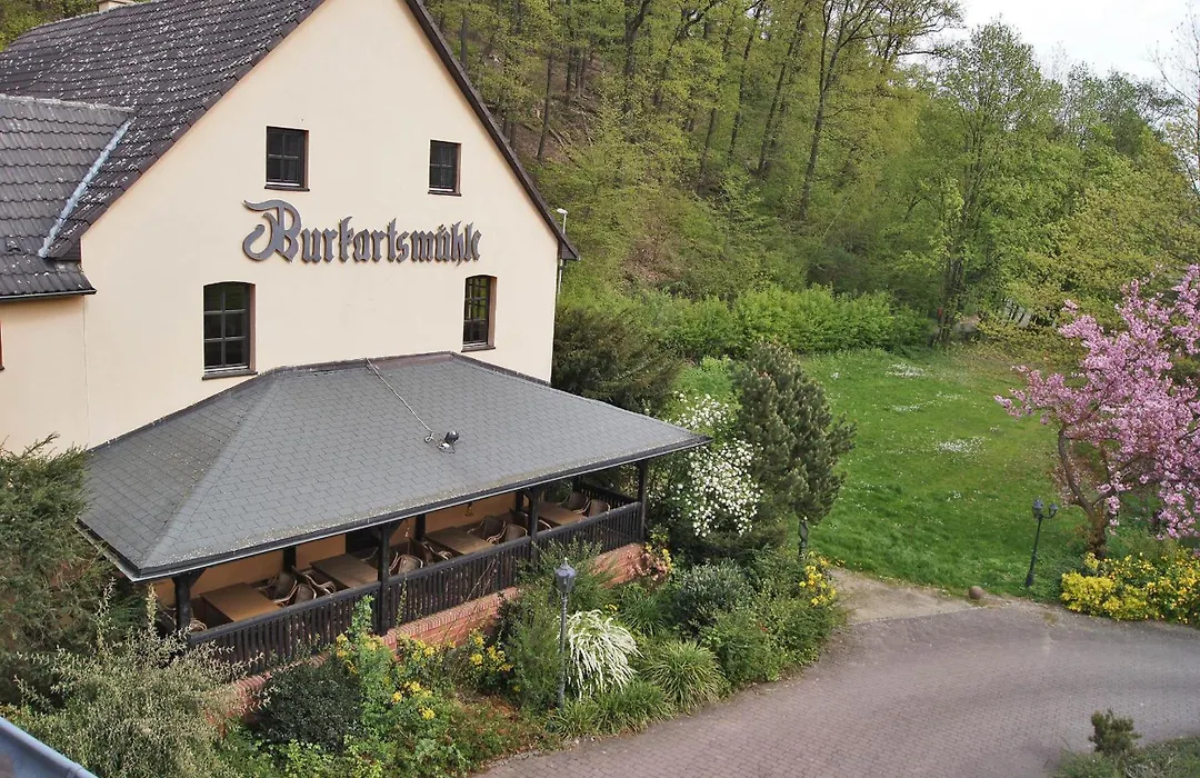 Landhotel Burkartsmühle-1