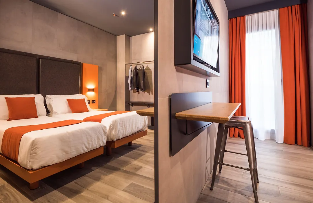 J24 Hotel Milano-1
