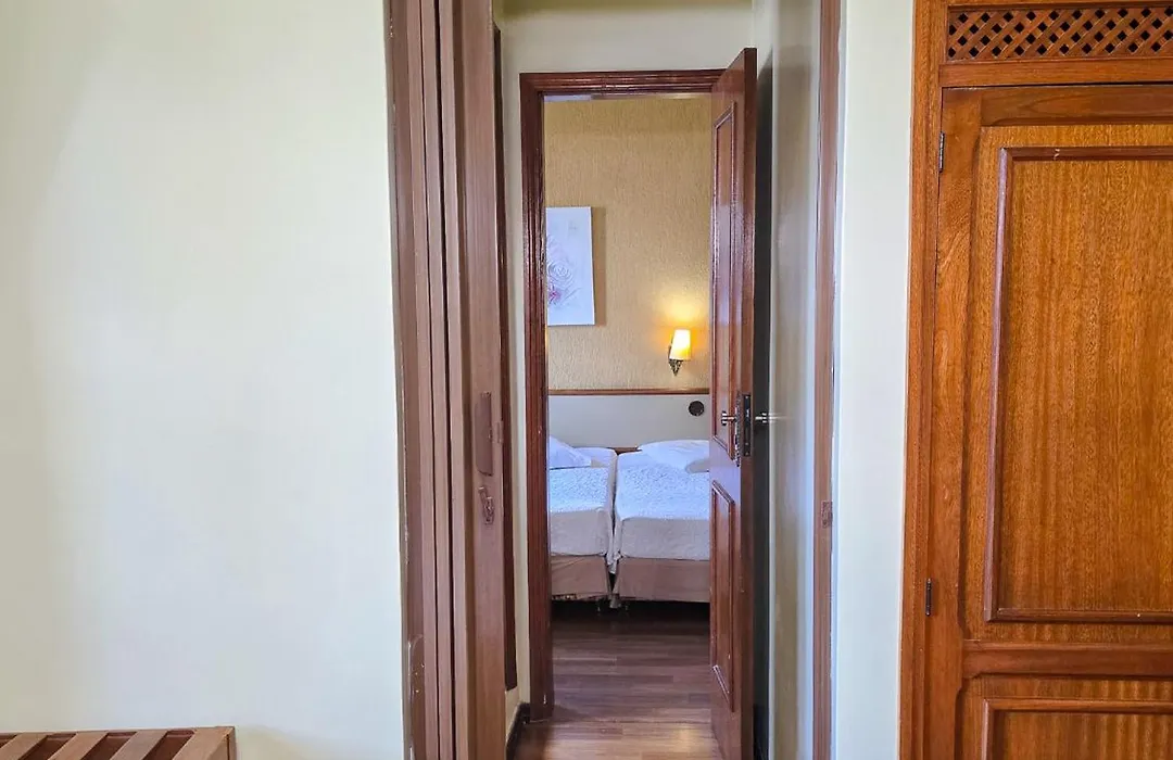 Hotel Negreiros-1