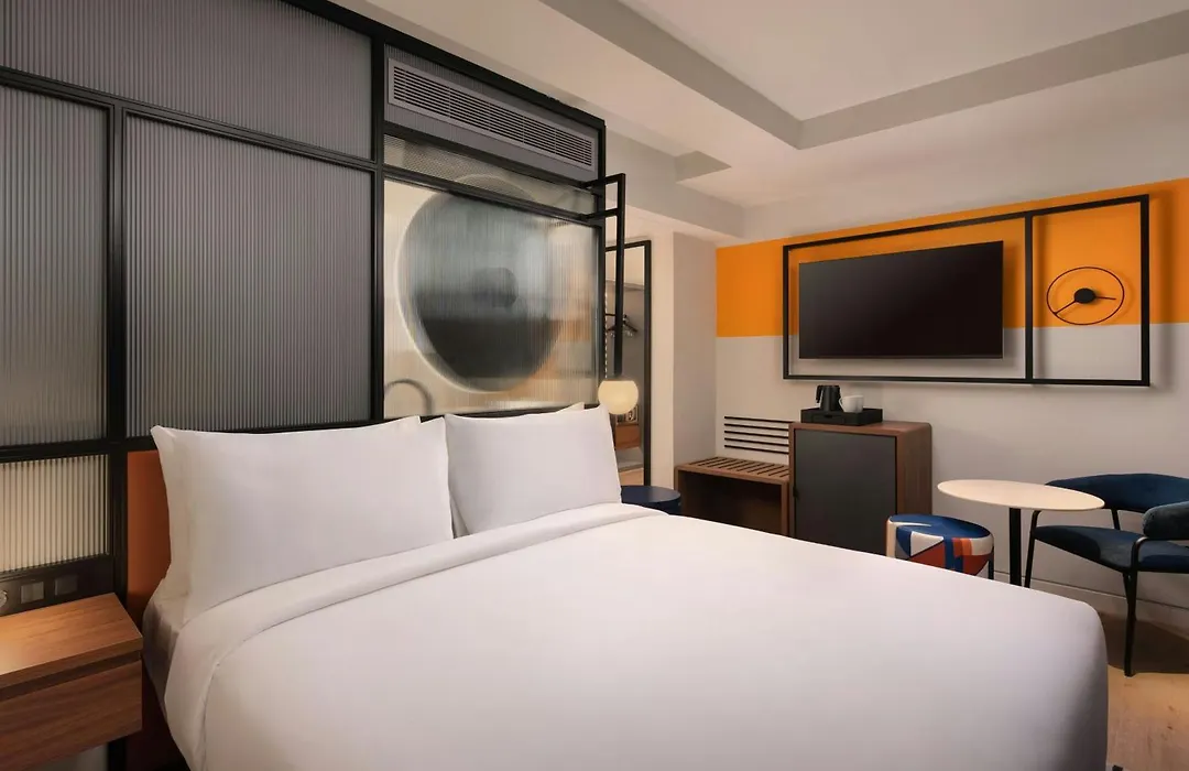 Aloft By Marriott Madrid Gran Via-1