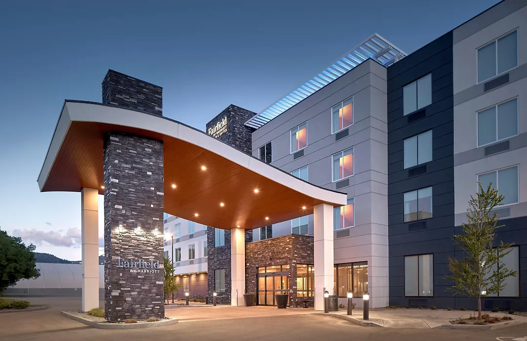 Fairfield Inn & Suites By Marriott Penticton-1
