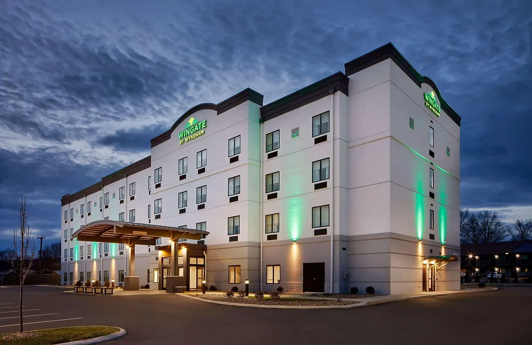 Wingate By Wyndham Hurricane Wv-1