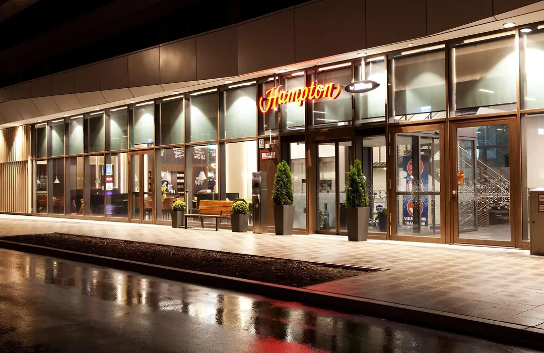 Hampton By Hilton Munich City Center East-1