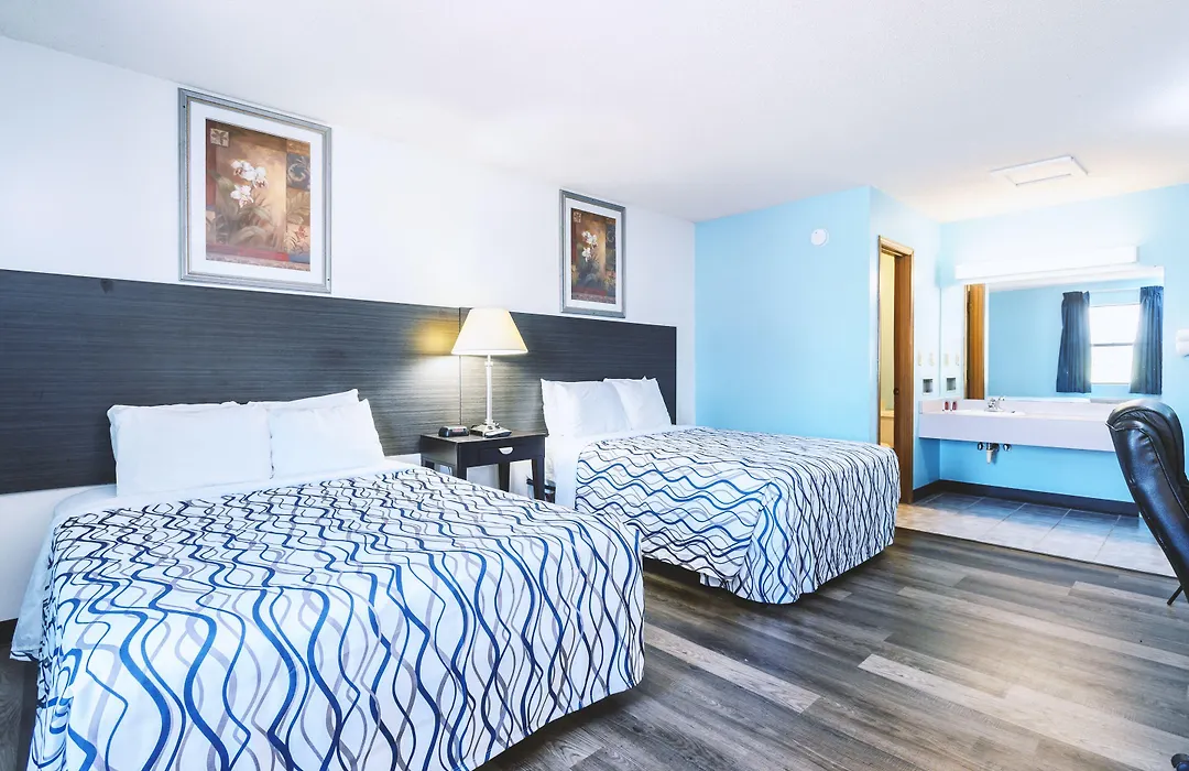 Blue Way Inn & Suites Wellington-1