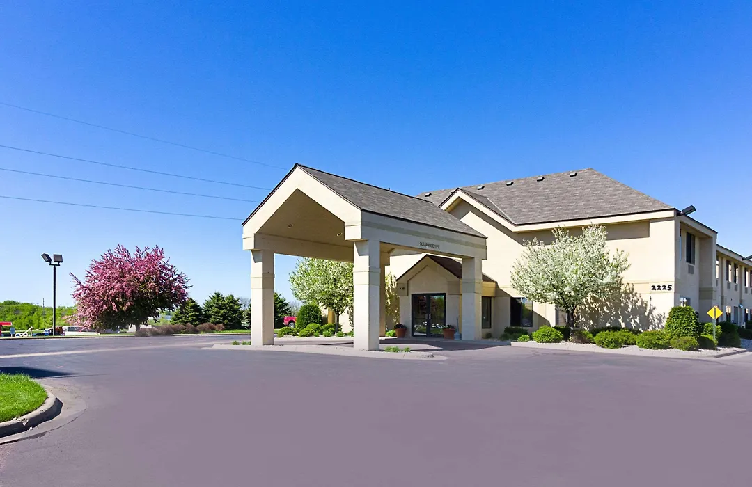 Quality Inn Fairmont-1