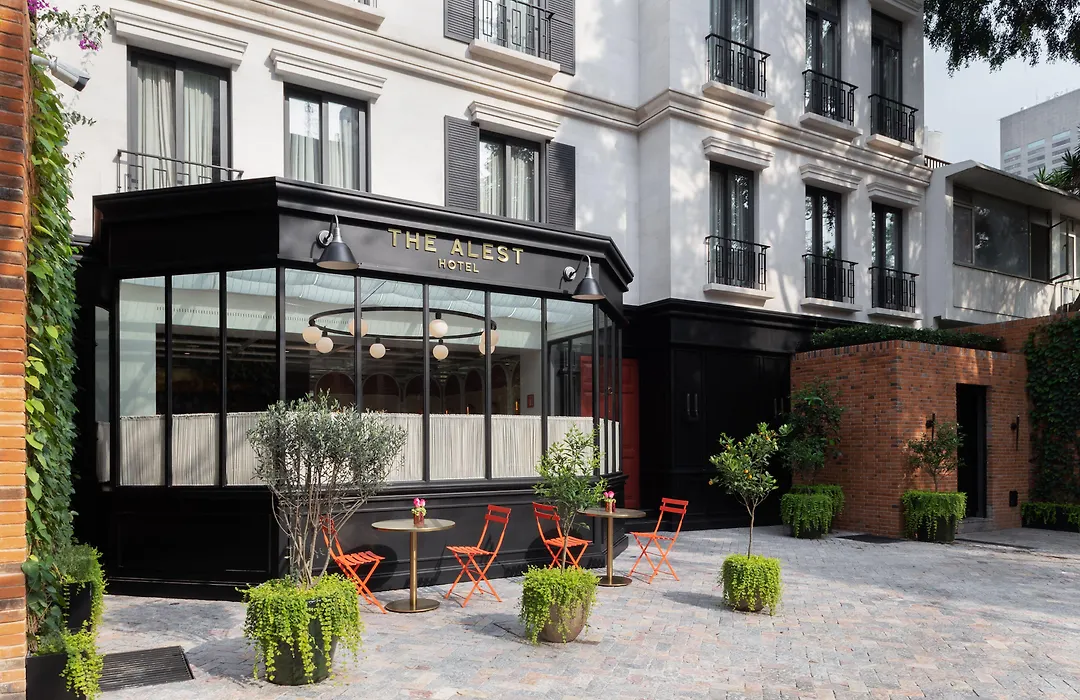 The Alest Hotel-1