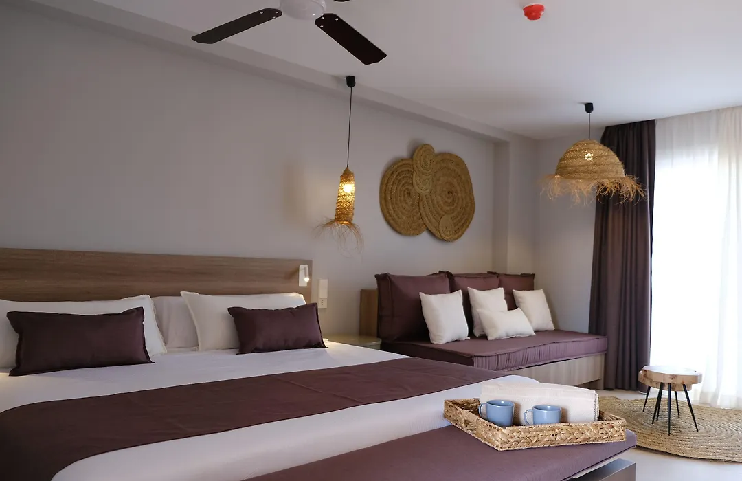 Eques Petit Resort-1