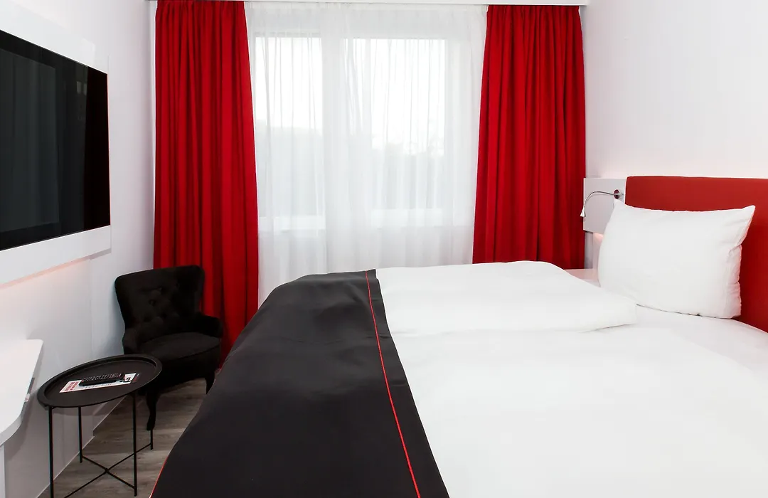 DORMERO Hotel Salzgitter-1