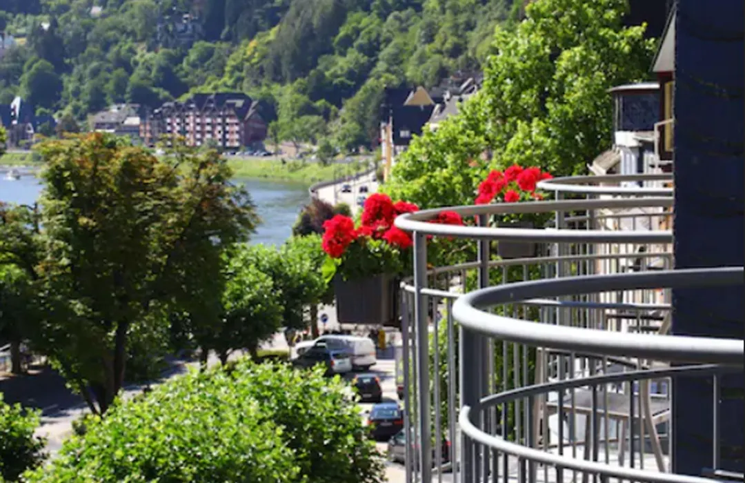 Hotel Cochemer Jung-1