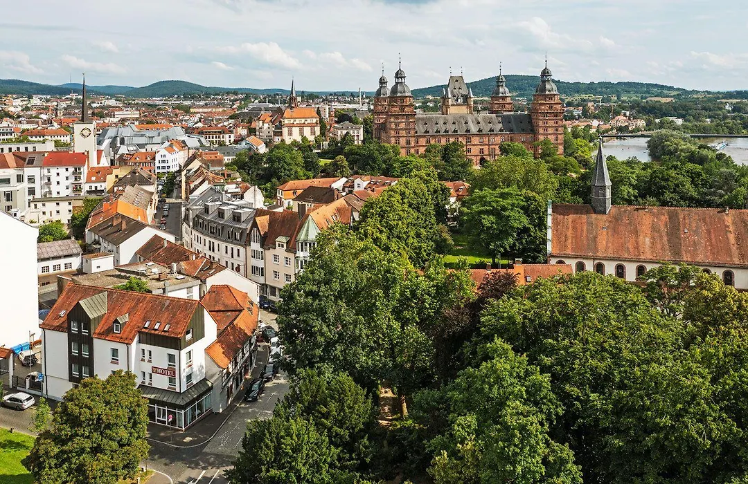 Zum Goldenen Ochsen, Hotel&Gasthaus am Schlossgarten-1