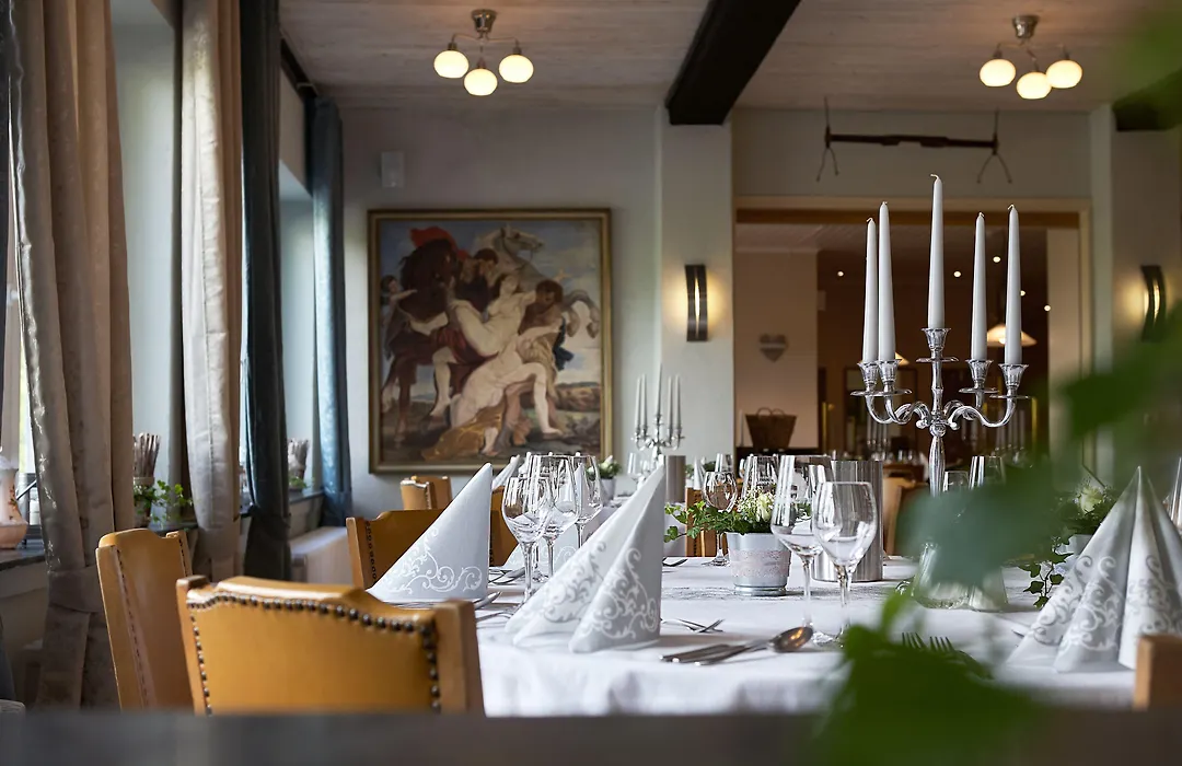 Hotel Zur Burg Sternberg-1