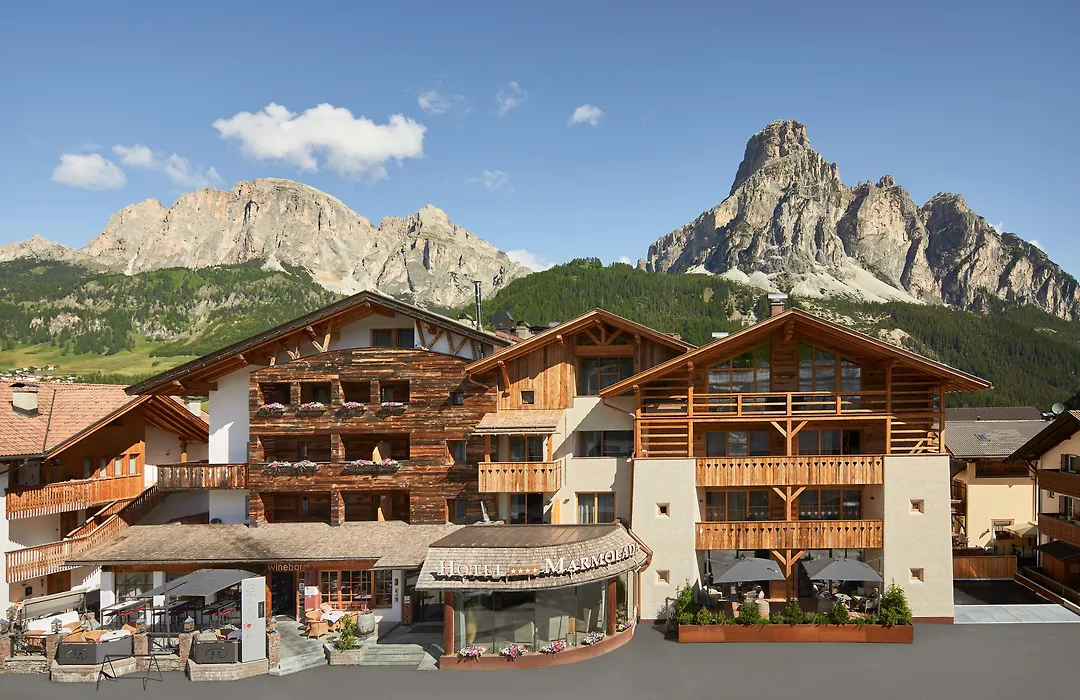 Hotel Marmolada-1