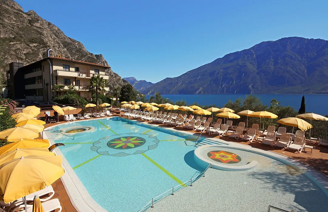 Hotel Ilma Lake Garda Resort-1