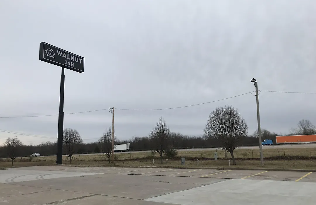 Walnut Inn - Checotah-1