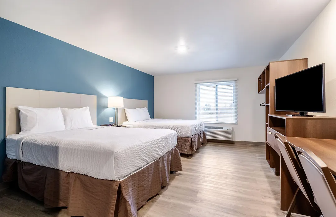 Woodspring Suites Colton-1