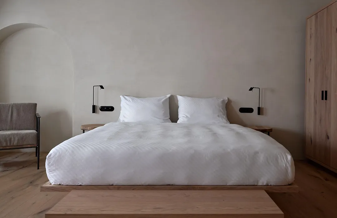 Fink Restaurant & Suites-1