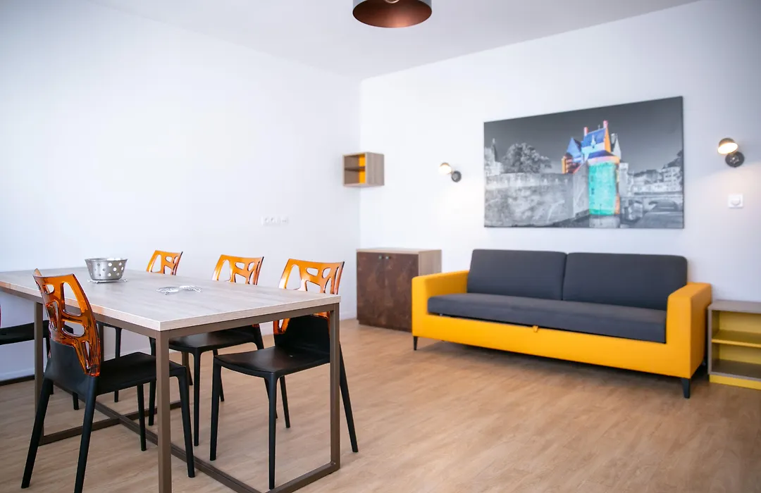 Appart-Hotel Mer&Golf City Ile de Nantes-1