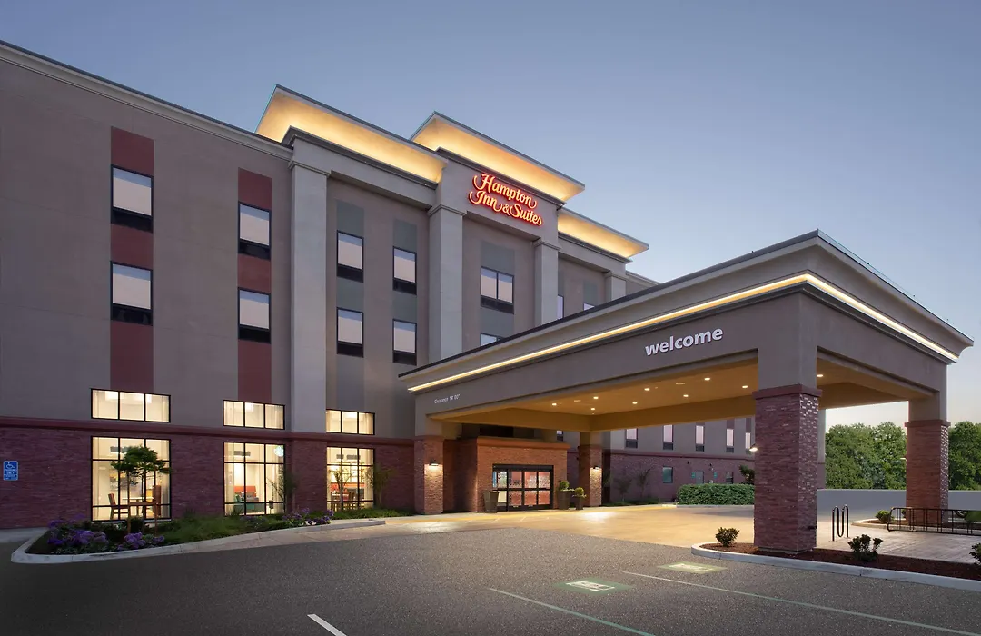 Hampton Inn & Suites Watsonville-1