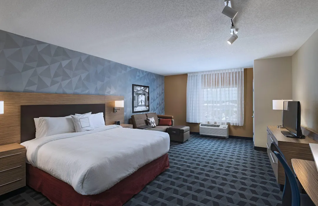 Towneplace Suites By Marriott Naples-1