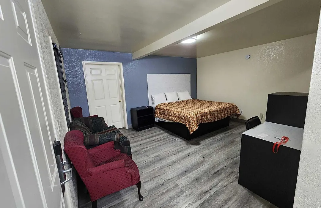 Green Garden Inn-1
