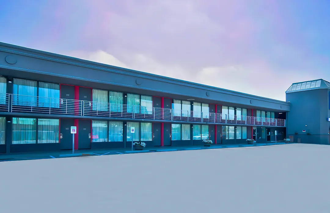 Motel 6 Louisville, Ky- Airport/ Fair Expo-1