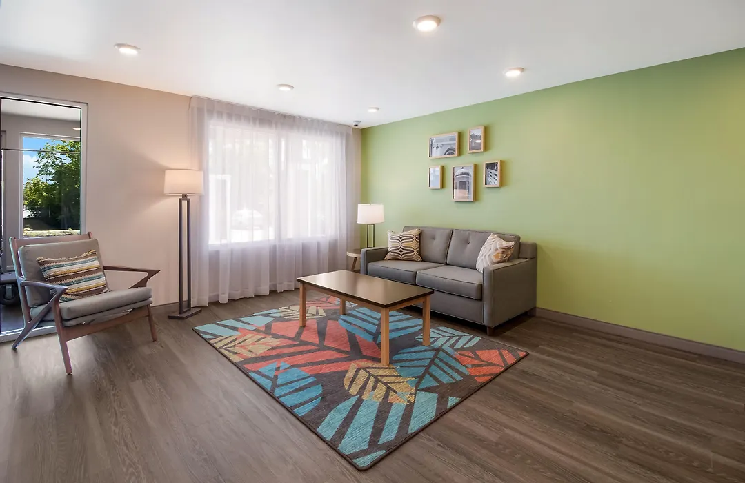 Woodspring Suites Detroit Madison Heights-1