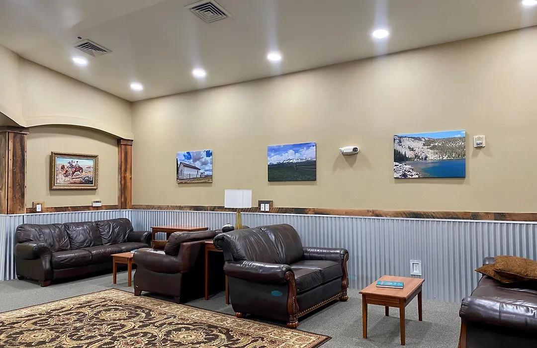Red Rock Lodge-1