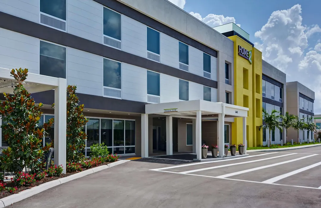 Home2 Suites By Hilton Naples I-75 Pine Ridge Road-1