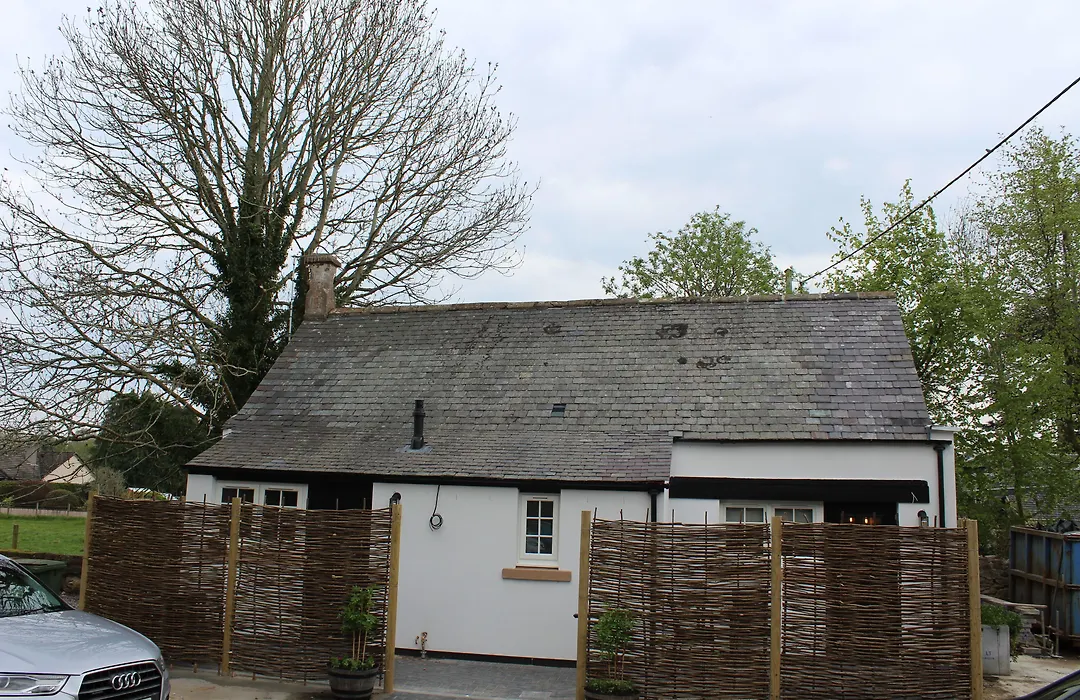 Conon Hotel-1